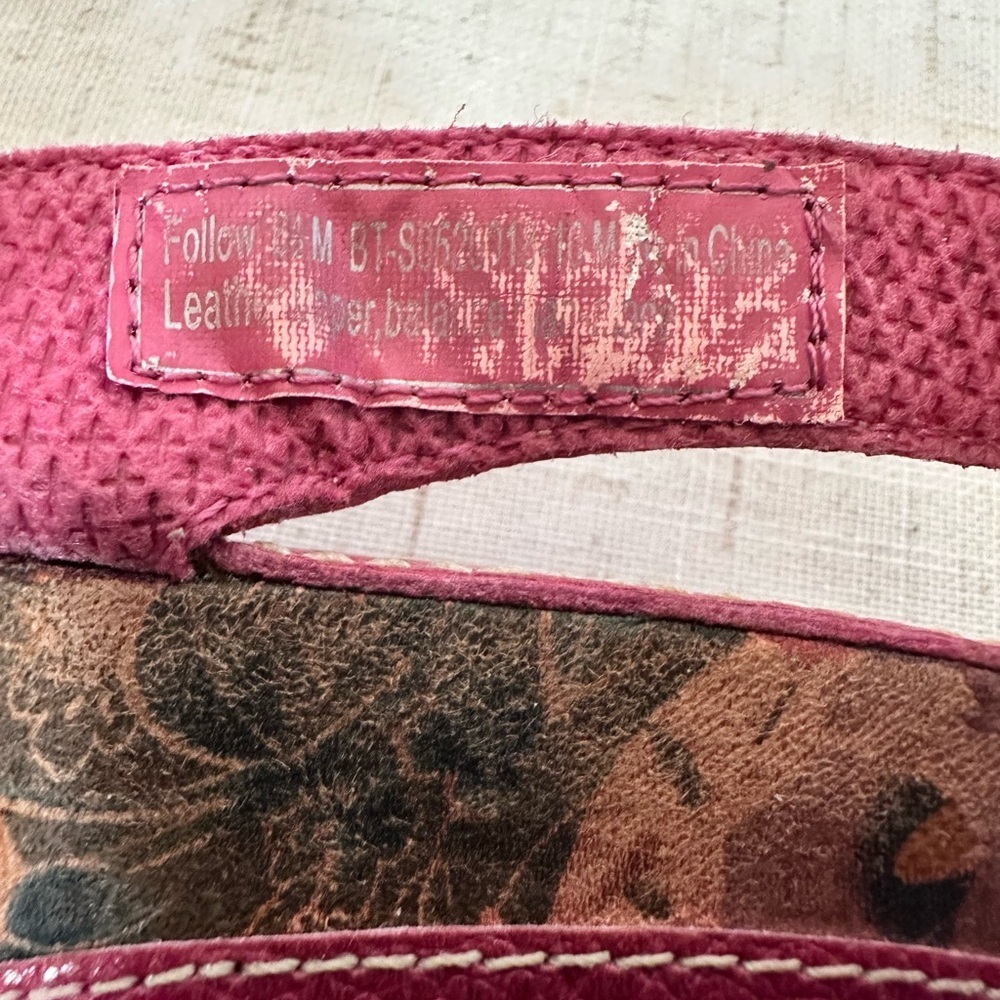 🌺 Bare Traps Hot Pink Leather Sandals – Size 10M - Picture 9 of 11
